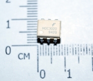 MOC3020 оптопара с симисторным выходом 400В, переключение в любой момент времени [DIP-6]