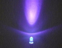 Светодиод 3мм ультрафиолетовый 395-410нм 3.2-3.8В 20мА 1000-1200mcd 20°
